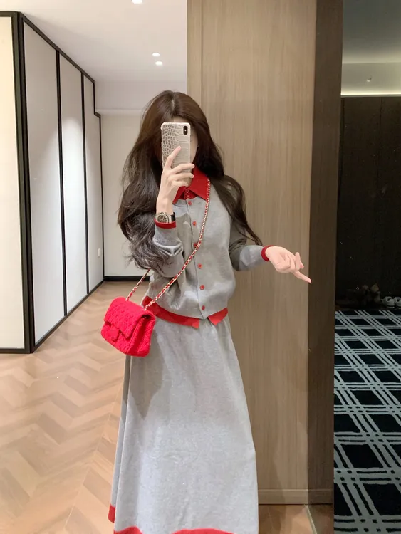 灰色小香风套装女春秋冬显瘦减龄气质韩系高级感针织半身裙两件套