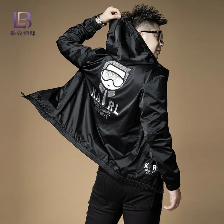 男士高端春秋季时尚连帽外套2025新款秋装上衣潮牌烫钻休闲夹克