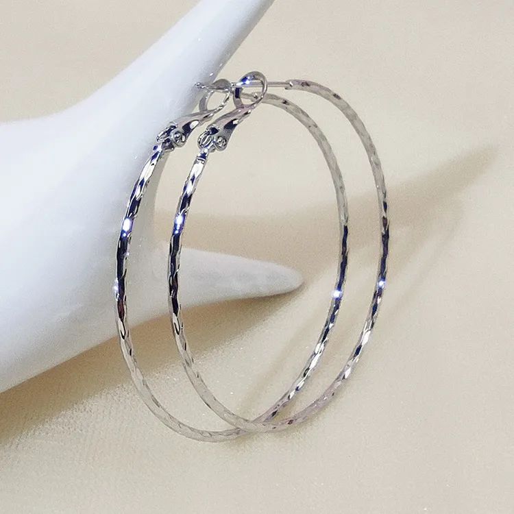 合金耳饰 银大圆圈圈耳环女2025年新款潮气质韩国耳圈网红爆款设