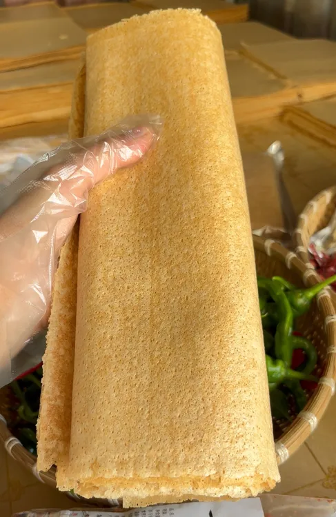 家乡特产石磨小麦粗粮煎饼现做现发开袋即食