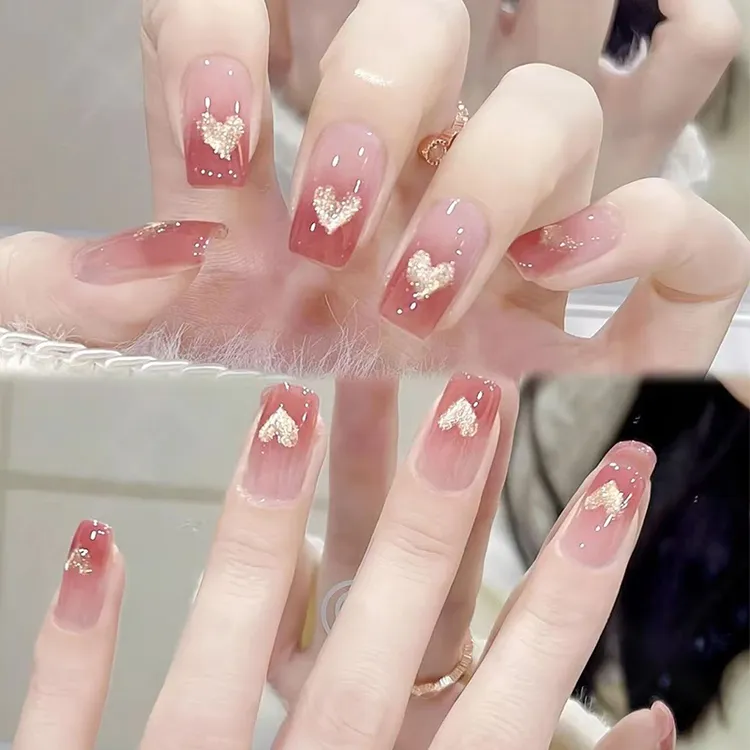 简约甜美渐变爱心高级感半手工穿戴甲腮红美甲纯欲风可拆卸贴片