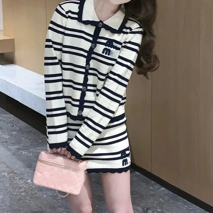 小香风条纹针织开衫短裙两件套装设计感小众毛线上衣半身裙一整套