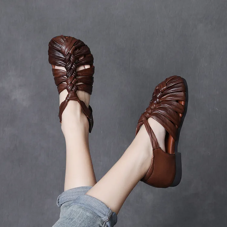 头层牛皮复古镂空凉鞋女2025年夏季新款牛筋软底舒适休闲妈妈鞋女