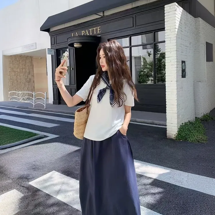 【陈鱼白】丝巾T恤半身裙休闲套装新款女夏今年流行通勤盐系三件套