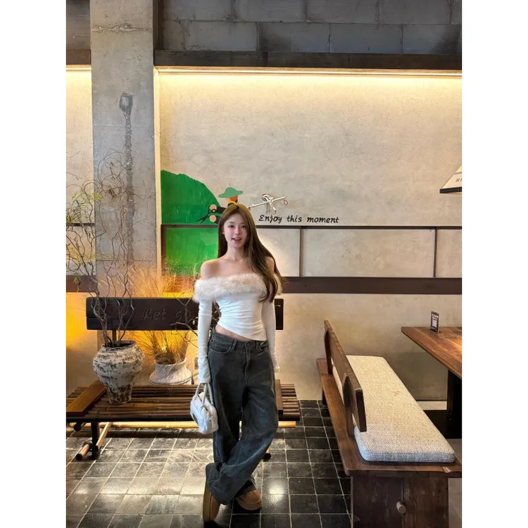 法式纯欲设计感一字肩毛领长袖上衣高腰慵懒风垂感百搭阔腿裤套装