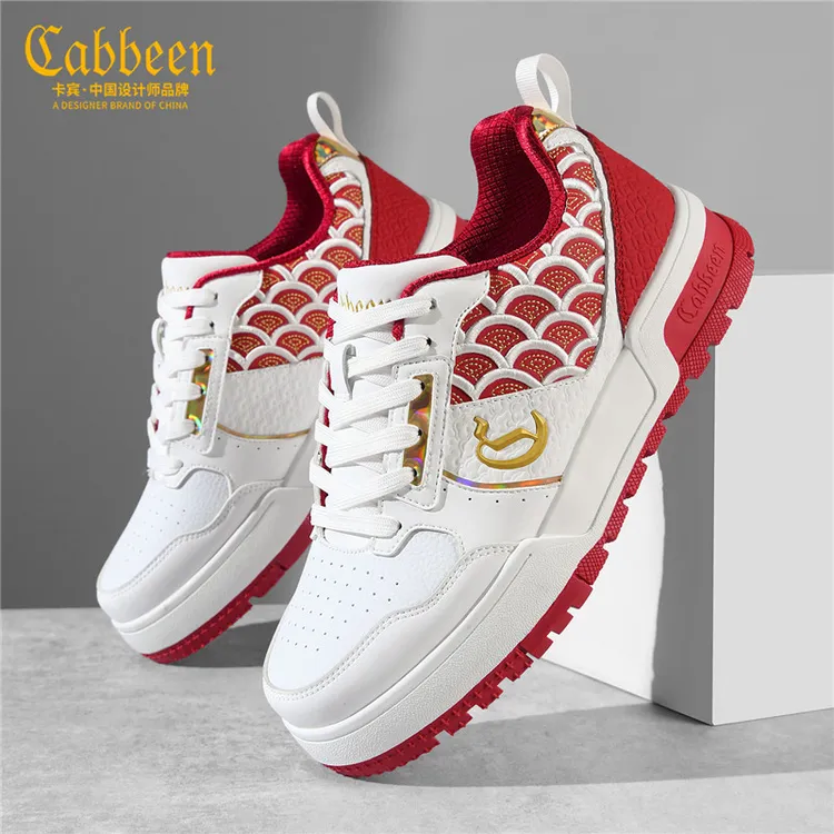 卡宾男鞋2025新款冬季红白拼色休闲鞋百搭时尚潮流高级感韩版板鞋