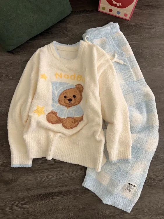 奶呼呼可爱小熊半边绒睡衣女秋冬新款2025加绒加厚针织家居服套装