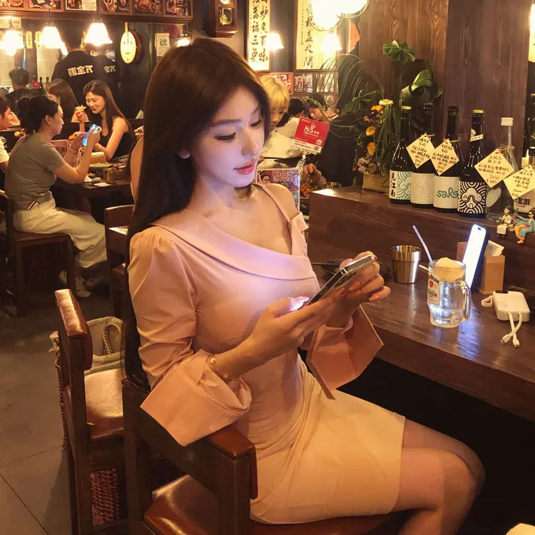 WW定制「逸带绮裳」显瘦气质长袖时尚法式显瘦小众设计感上衣