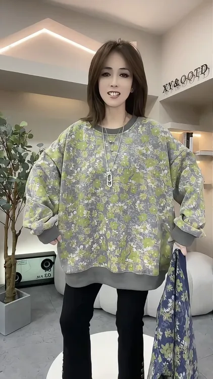 欧货2025秋冬新款清新减龄时尚潮流时尚洋气圆领卫衣宽松显瘦上衣
