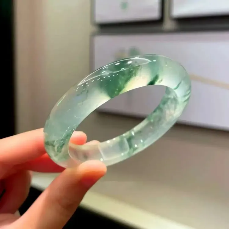 珠宝高冰绿色手镯美人镯古风飘绿测量