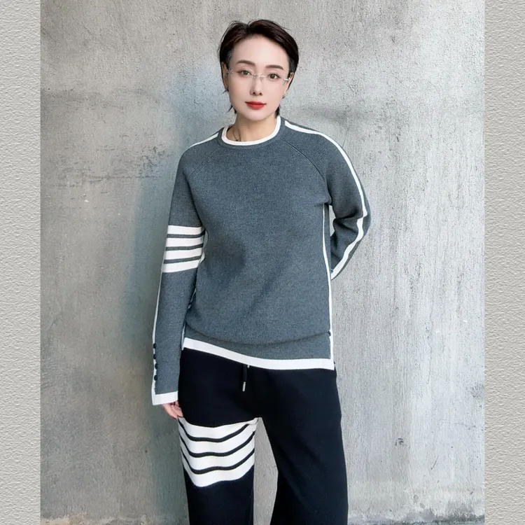 【撞色拼接】秋冬男女同款高级感穿搭针织圆领加厚毛衣打底时尚百搭