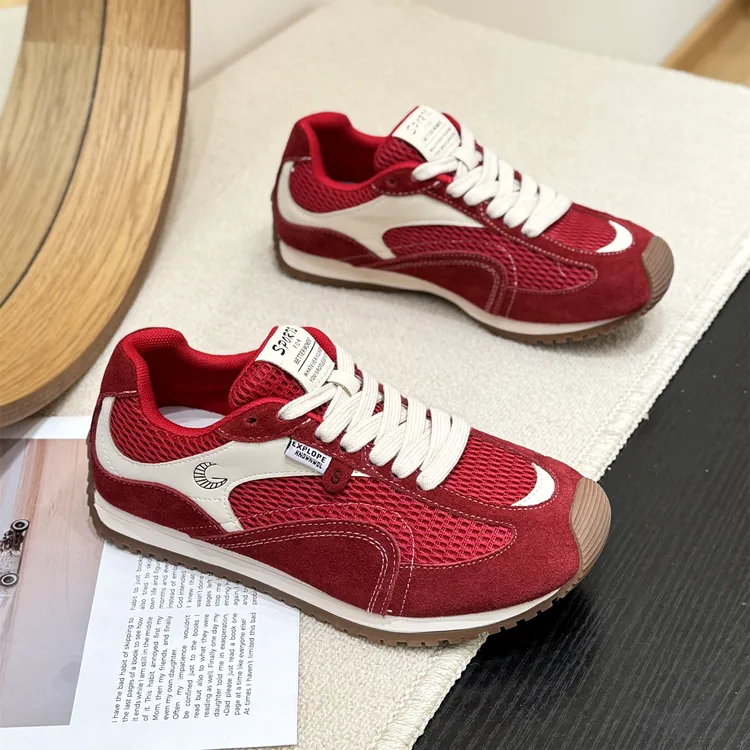 真皮韩版时尚洋气爆款老爹鞋女2025新款秋网红复古潮流平底阿甘鞋