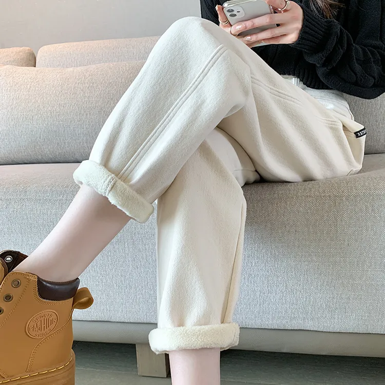 米白色加绒加厚牛仔裤女宽松显瘦2025年秋冬高腰萝卜哈伦老爹裤子