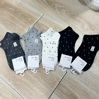 防臭袜四季通用常规款运动袜透气百搭女短袜爱心袜子颜色随机发