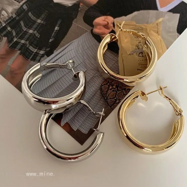 铁合金贝壳耳饰 韩国高级感圆圈金属质感925银针欧美风耳钉耳圈