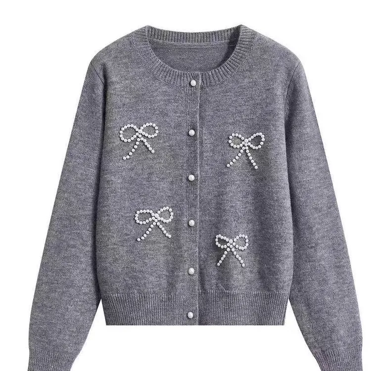 洋气独特别致钉钻蝴蝶结毛衣外套女春秋长袖针织开衫设计上衣ins