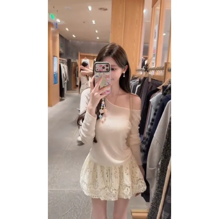 纯欲风斜肩长袖烫钻上衣女镂空刺绣半身裙独特漂亮两件套18275