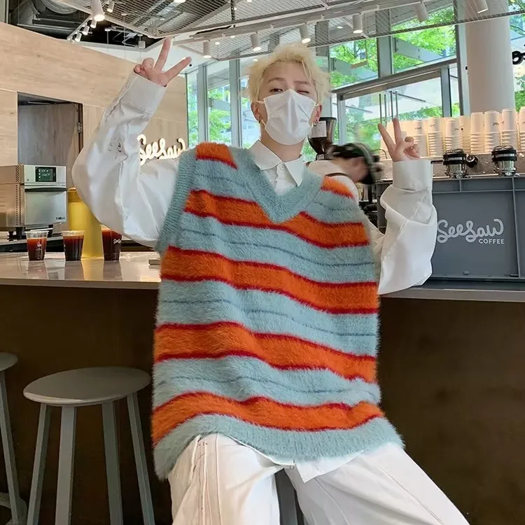 5573-BY春秋季条纹V领针织衫男女毛衣马甲学院风毛织背心无袖坎肩