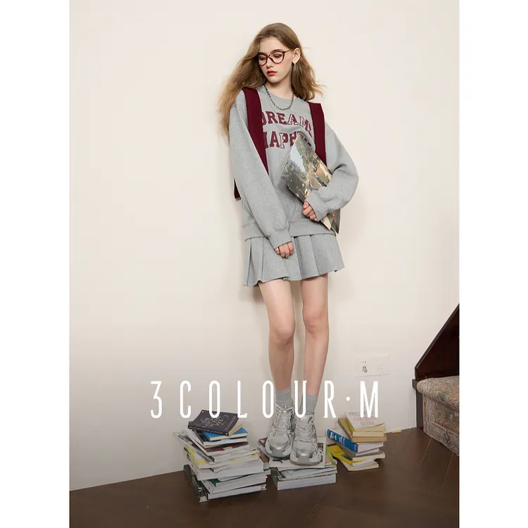 三彩2025春季新款两件套卫衣套装字母圆领套头衫高腰百褶短裙M