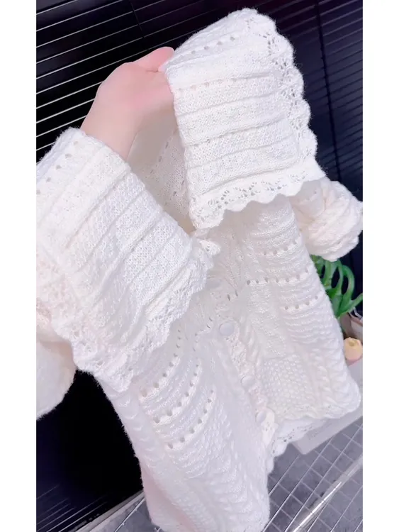 韩系长袖翻领单排扣镂空白色上衣女2025早秋温柔风针织外套开衫潮