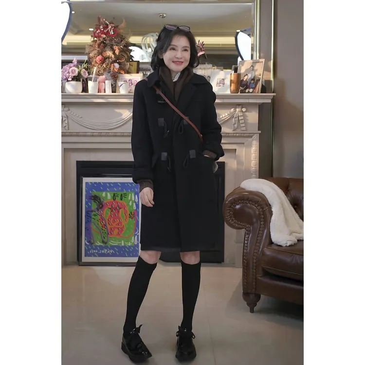 我是摩羯黑标博物馆奇妙夜100支羊驼毛绵羊毛牛角扣双面呢秋大衣