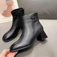 203223012广版新款高品质头层羊皮加棉短靴