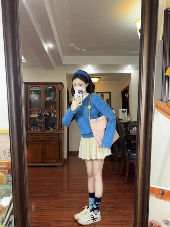 2025春季新款韩系气质蓝色针织开衫镂空高腰芭蕾风蓬蓬伞裙套装