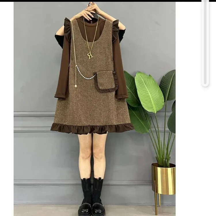 《大亭家》圆领长袖打底衫菏叶肩马甲裙韩版大码新款两件套大码女装