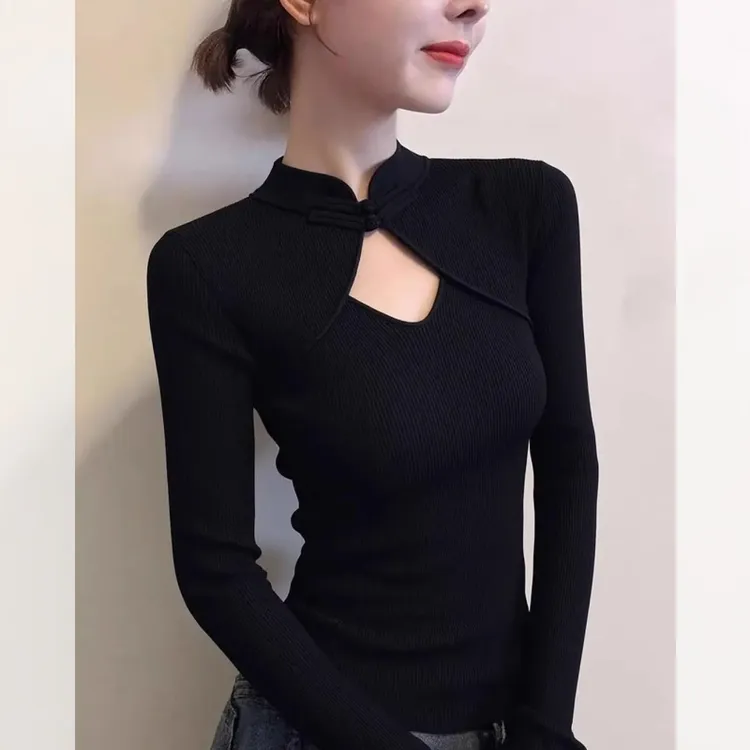 新中式黑色立领盘扣长袖针织衫女秋冬2025新款收腰高级感显瘦上衣
