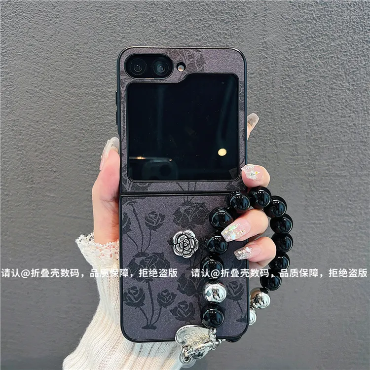 （三星zflip6系列)金属折叠皮纹适用三星zflip6手机保护壳防摔潮壳