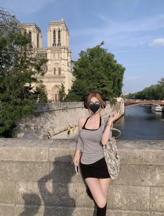 网红时尚炸街新款女装2025气质洋气百搭吊带短袖上衣修身短裙  