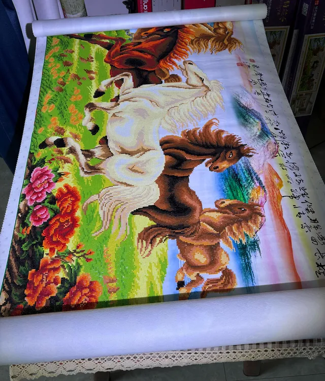 马到成功客厅款钻石画