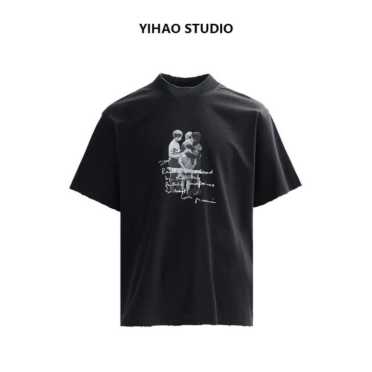 YIHAO STUDIO夏季男款人物照片纯棉半袖T恤百搭休闲宽松圆领短袖