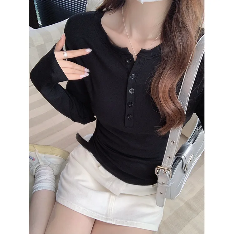 初秋韩系穿搭打底衫女内搭春秋季新款设计感小众长袖T恤修身上衣