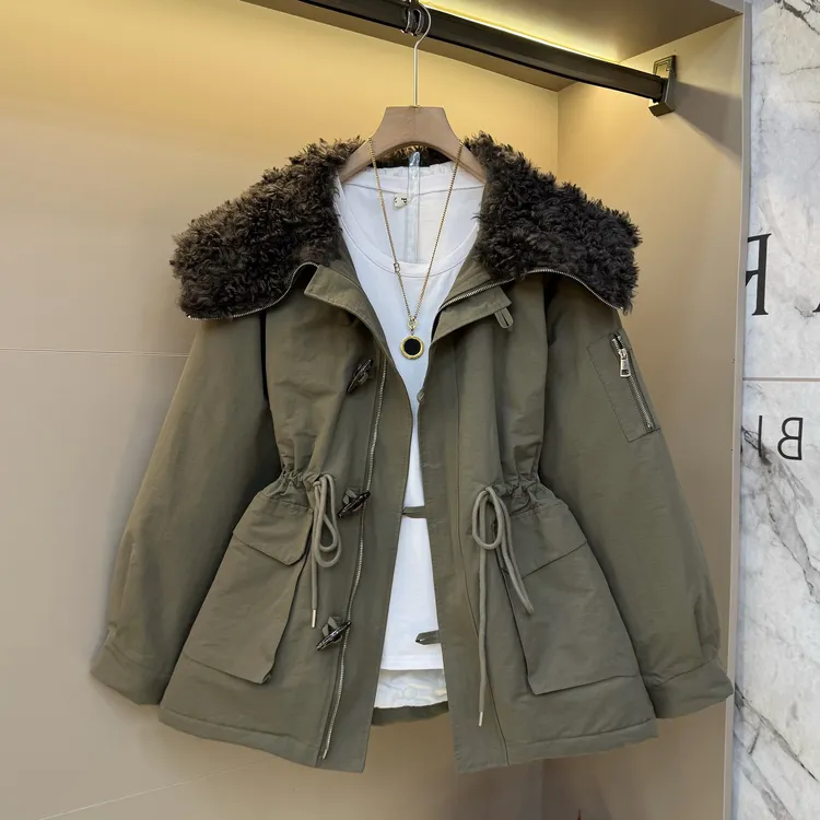 2025秋冬欧货洋气收腰时尚翻领百搭牛角扣胖mm气质保暖外套975