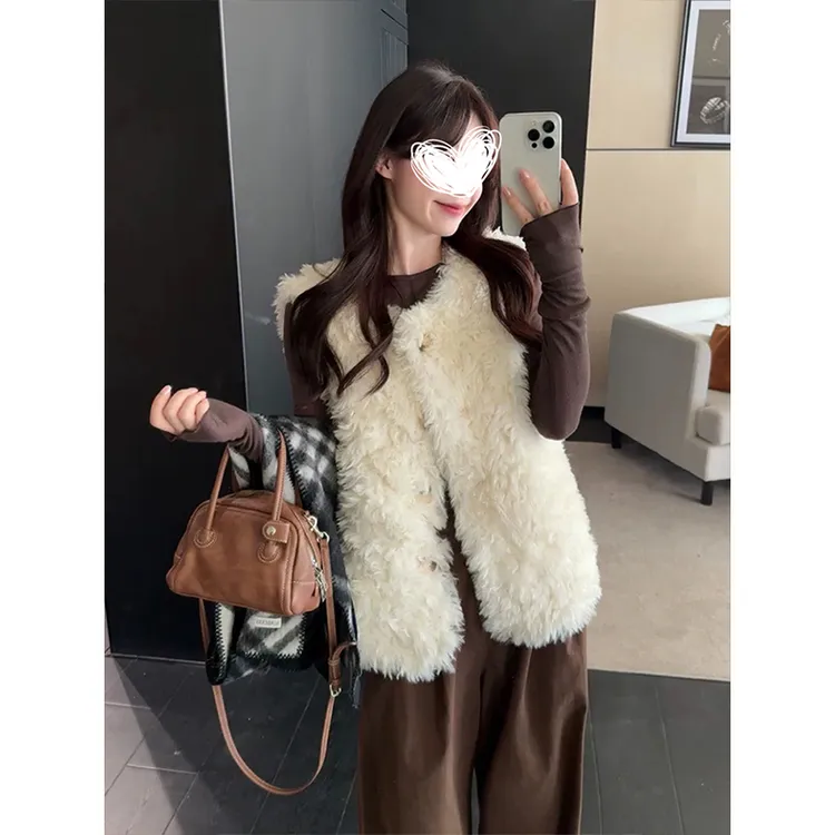 Moses Queen/魔西女王甜美毛绒设计高级感马甲保暖加厚外套