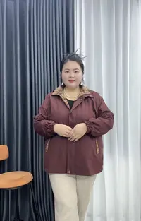 110-230斤特大码秋季纯色风衣夹克中老年胖妈妈洋气显瘦派克服女