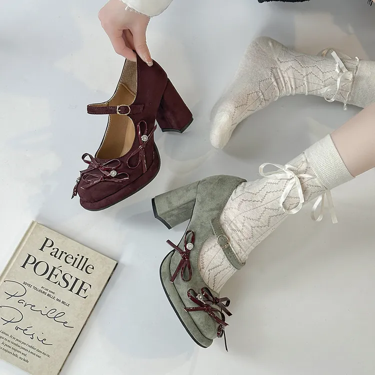蝴蝶结粗跟玛丽珍鞋女2025新款冬季一字扣带绒面高跟鞋英伦风单鞋
