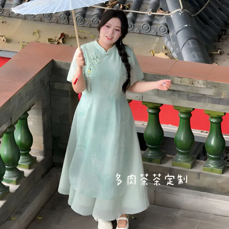 码加加51282大码旗袍假两件绿色显白新中式旗袍连衣裙清新雅致