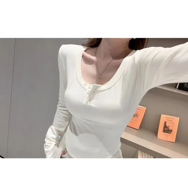 曼曼【美丽基础款~】U领修身显瘦辣妹加绒T恤女3908#