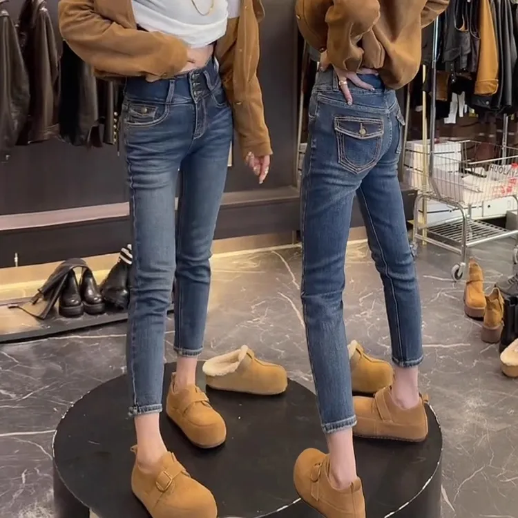 秋季新款三粒扣弹力复古烟管牛仔裤大码高腰显瘦百搭直筒小脚裤女