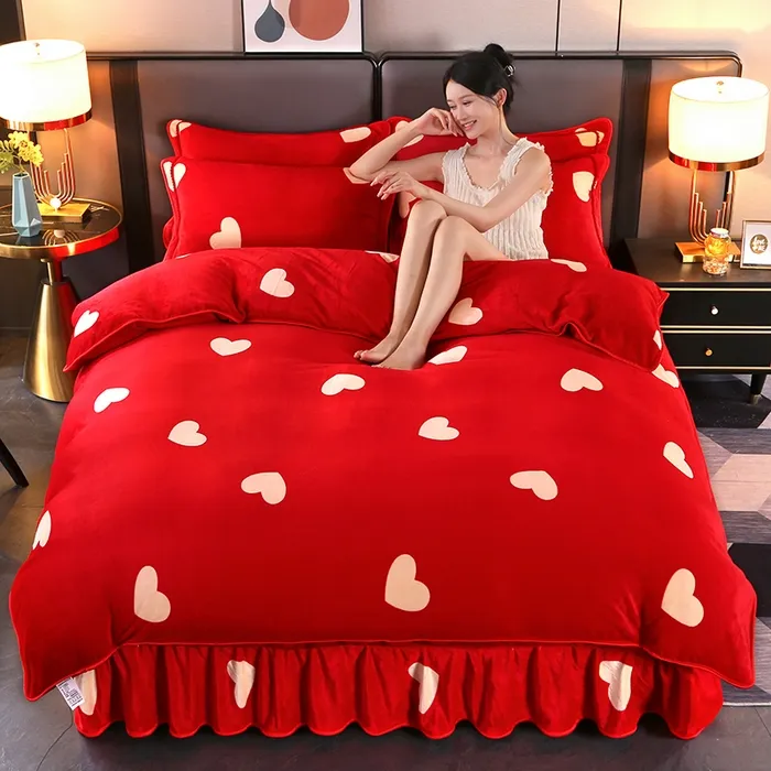 （10斤重加厚）新款冬季保暖牛奶绒床裙韩版印花婚庆大红四件套娇朵