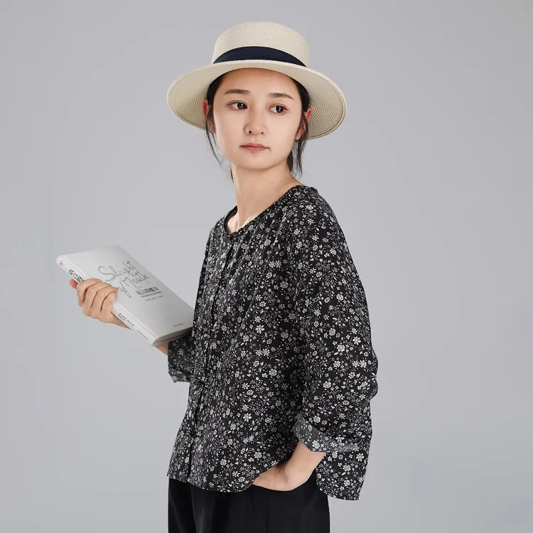 尘染黑色印花上衣女春秋单穿简约宽松纯棉长袖2025年新款气质小衫