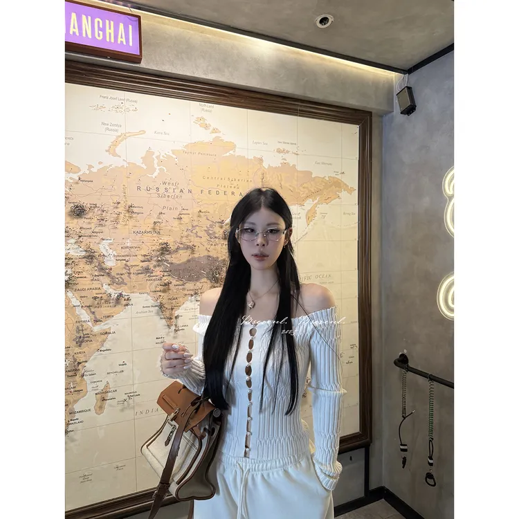黑泽玄七“澳白珍珠衫" ｜冬季许妍衫2号羊毛安迪绒 纯欲珍珠扣上衣
