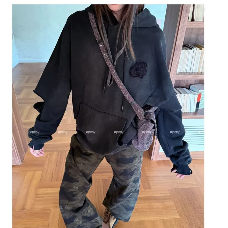 PCNY「情绪风暴」不理理冬季新款女装做旧连帽卫衣长袖上衣