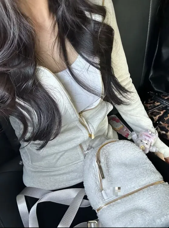 【JOJO专属】连帽加绒拉链卫衣外套