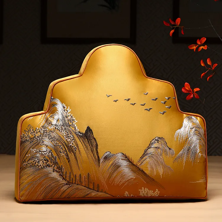 【达人专属】网红刺绣款大靠山枕抱枕靠垫复古中国风