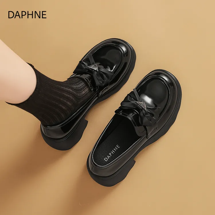 达芙妮2025秋季新款潮流时尚女鞋气质英伦风乐福鞋中口厚底女鞋子
