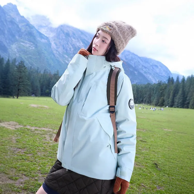 骆驼新款冲锋衣三合一男女款防风风水进藏徒步登山服可拆卸外套