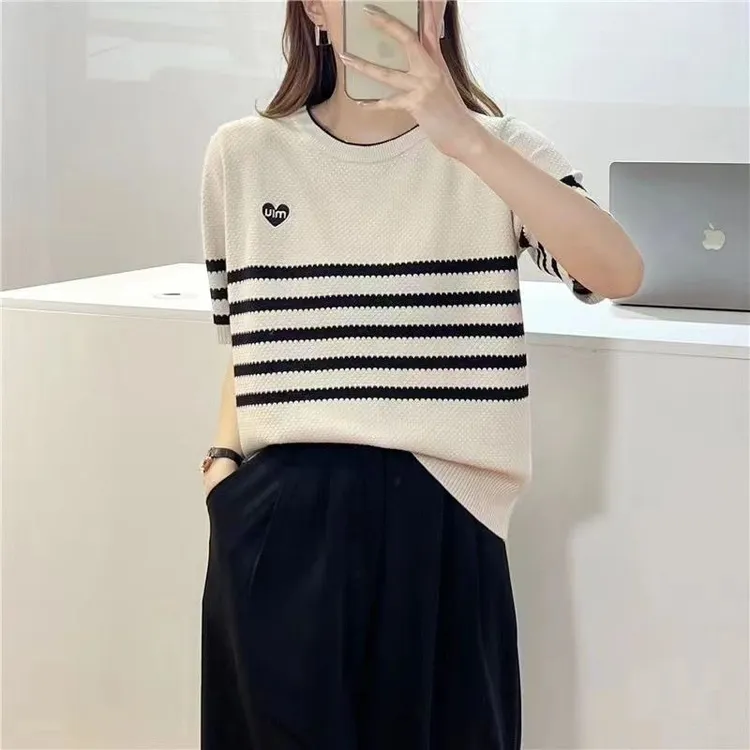 条纹针织衫女夏季新款薄款撞色圆领短袖字母爱心刺绣宽松显瘦上衣